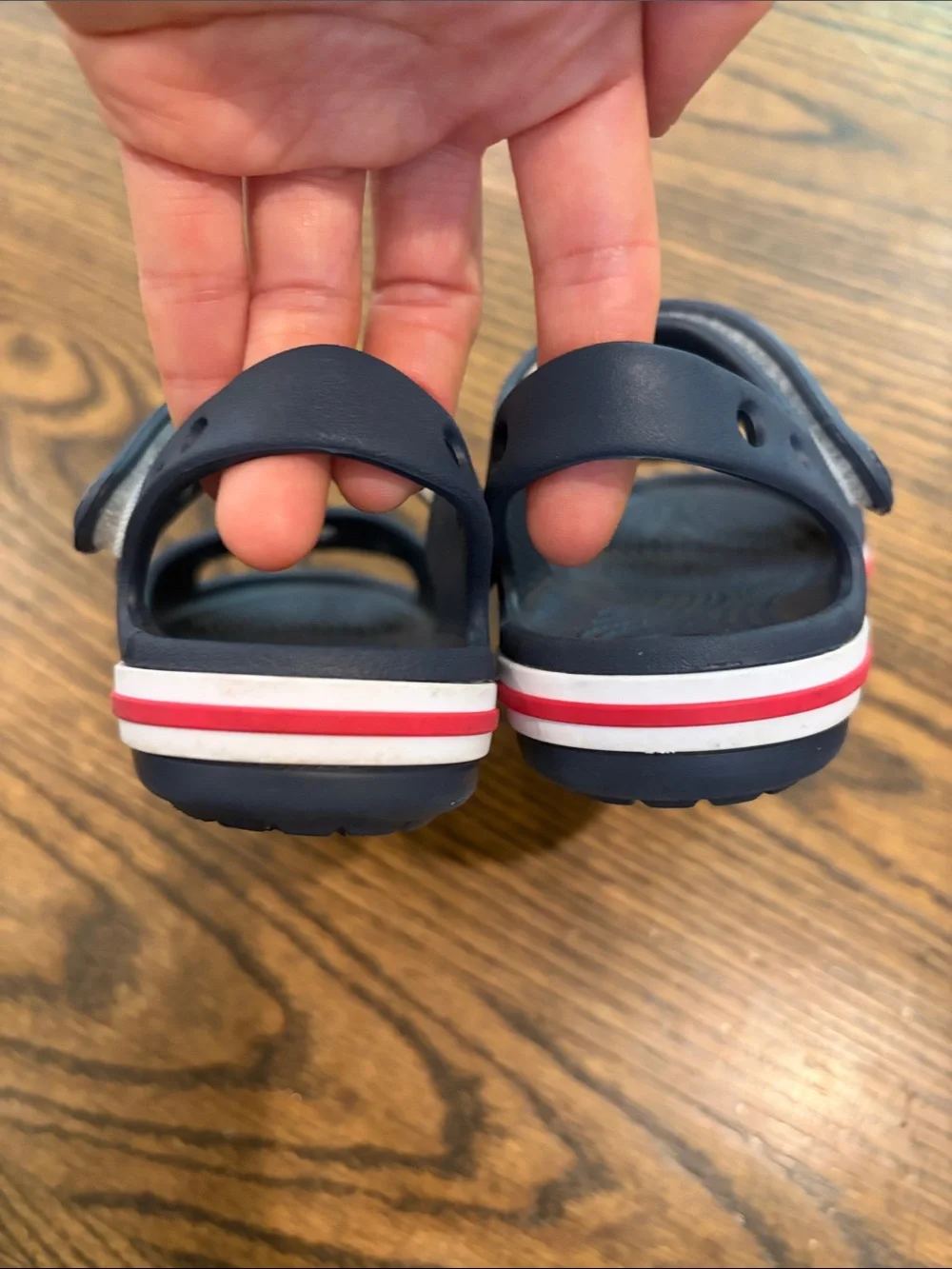 CROCS Bayaband Sandals size:8